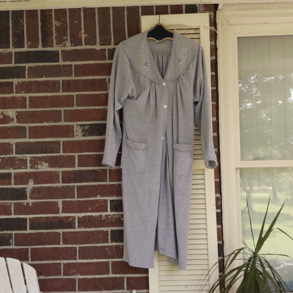 Country Store Large Nightgown Gray Jersey Snap Front Nightgown Housecoat Robe